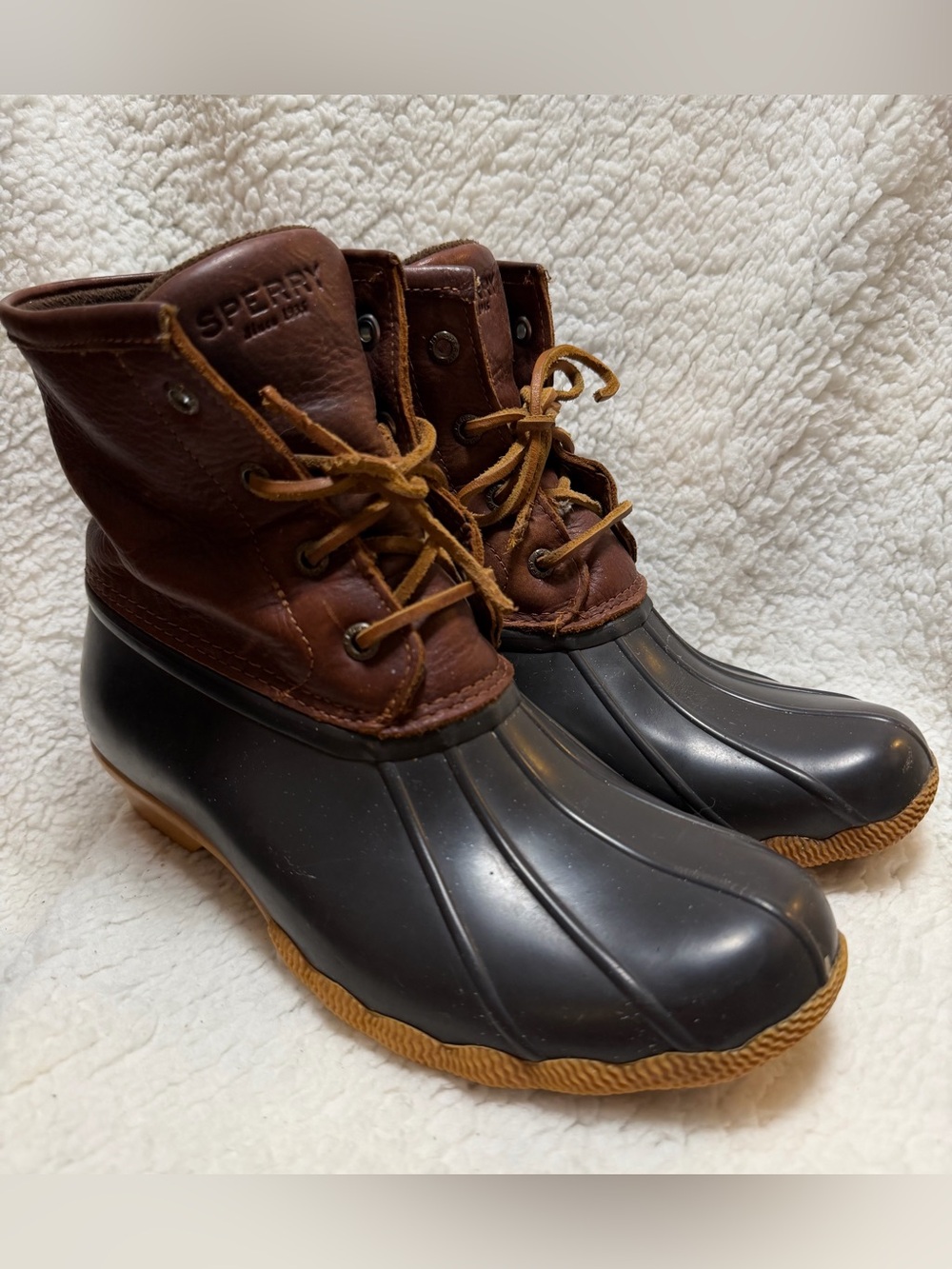 Sperry Top Sider STS91176 Womens Brown Waterproof Saltwater Duck Boots Size 8.5M